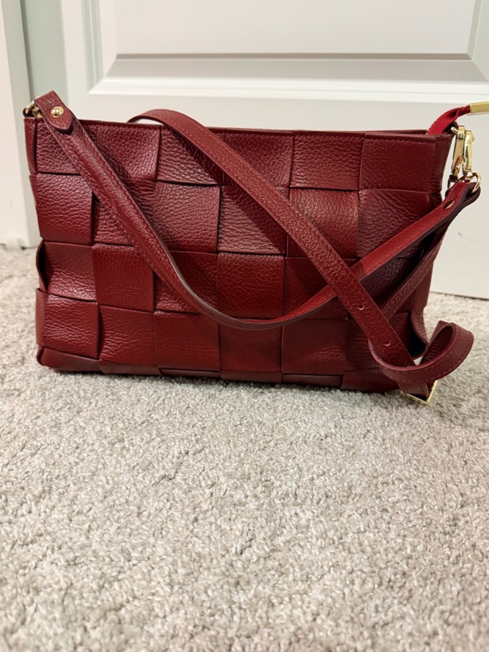 Anna Paola Woven Leather Crossbody Bag in Burgundy Red